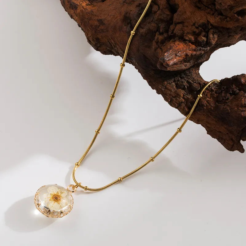 Bloom Relic Necklace
